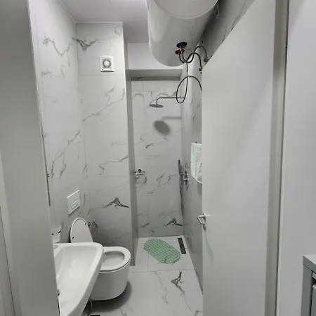 Modern Comfort Near Centre Appartement